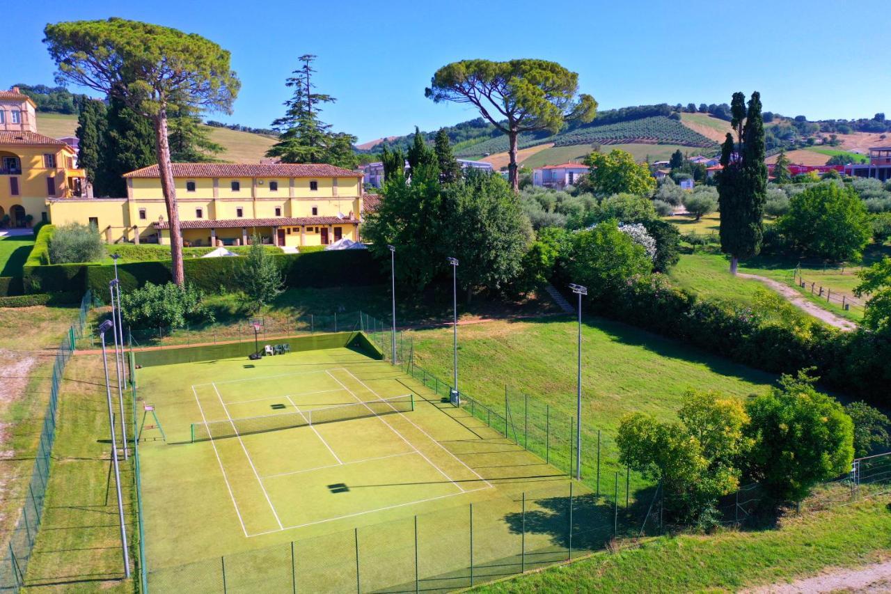 Agriturismo Villa Irelli Castellalto エクステリア 写真