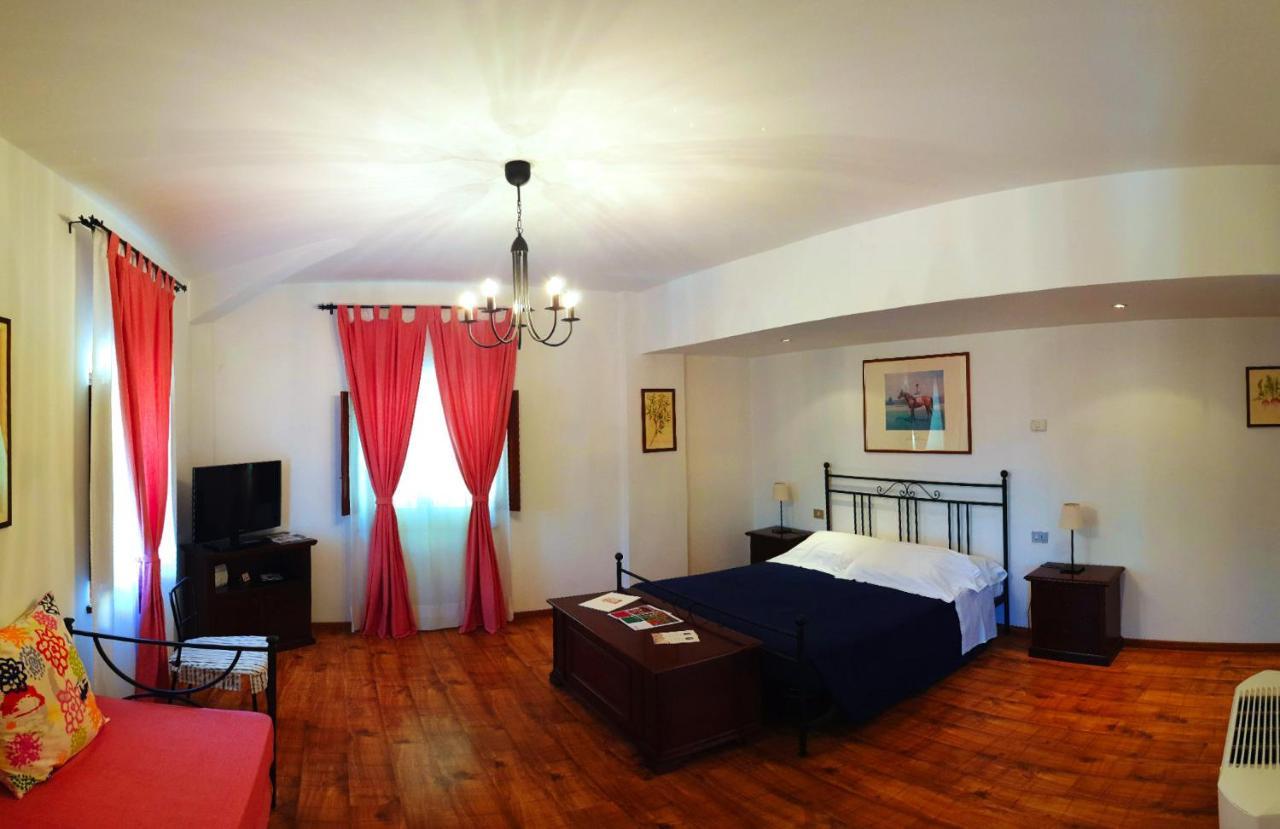Agriturismo Villa Irelli Castellalto エクステリア 写真